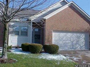 2636 Charing Cross Rd NW, Canton, OH 44708