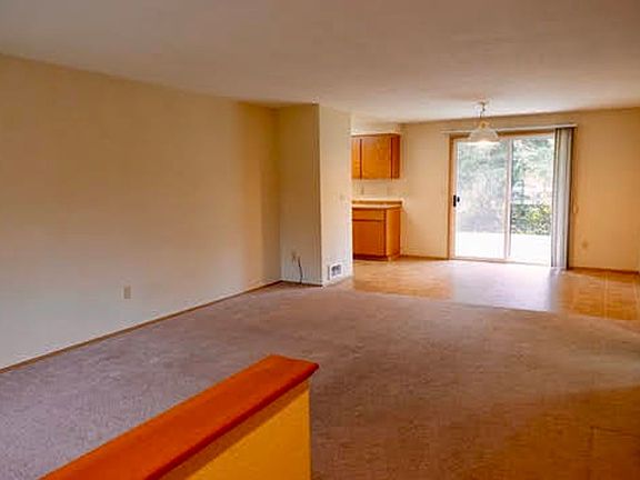 3rd image of 12428 51st Ave NE #B