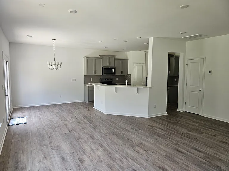 13152 Rover St — Photo 3