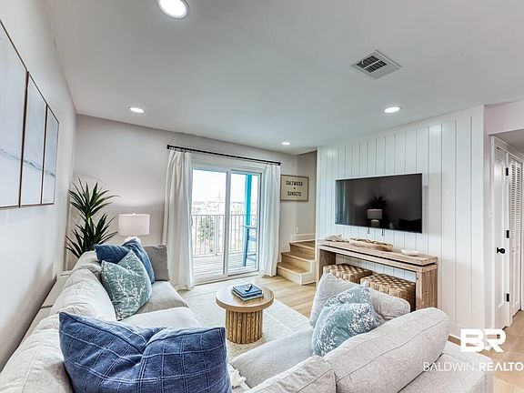 4th image of 1149 W Beach Blvd #B-3