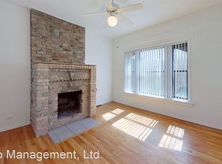 1044 W Webster Ave #2, Chicago, IL 60614