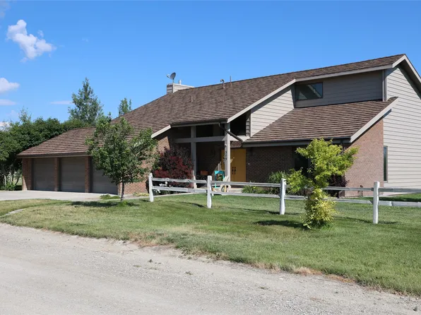 313 Ponoka Ave, Valier, MT 59486