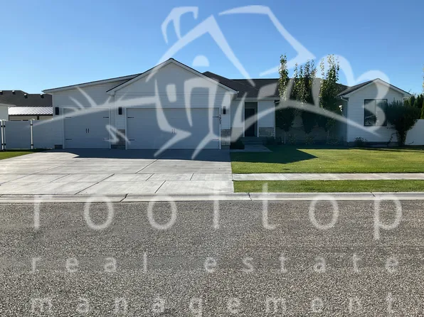 1953 N Mesa Canyon Dr, Idaho Falls, ID 83401