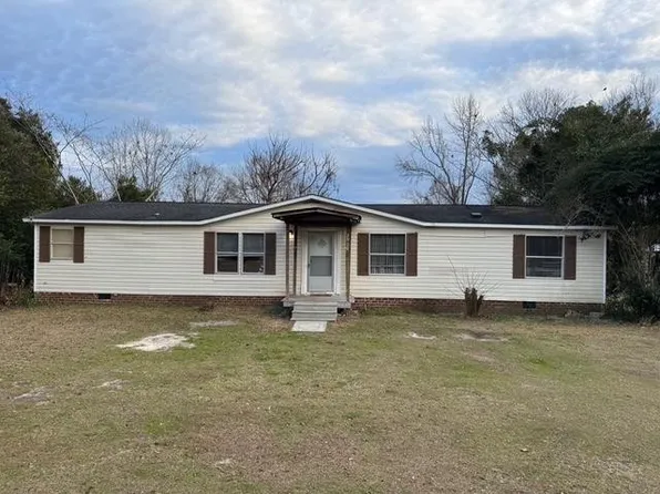 2910 Ithica Dr, Sumter, SC 29154