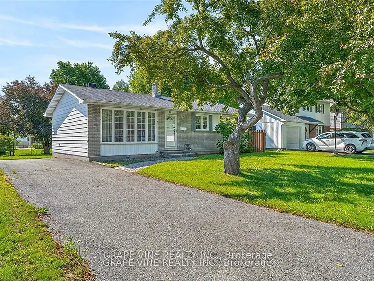104 Oriole Ave — Photo 2