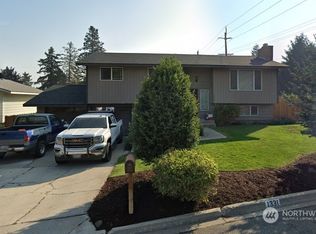 1331 Loves Ct, Wenatchee, WA 98801