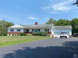 541 Church Rd, Hudson, NY 12534