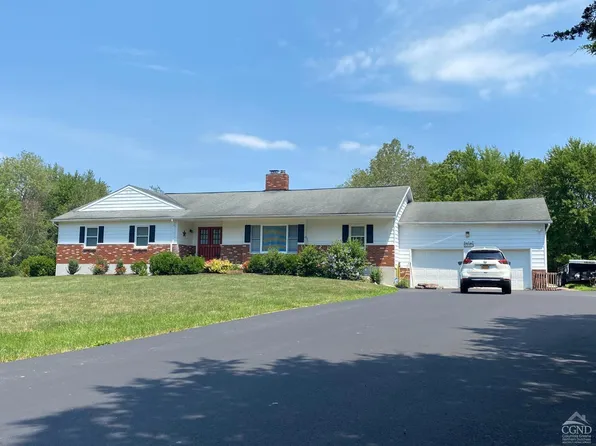 541 Church Road, Hudson, NY 12534