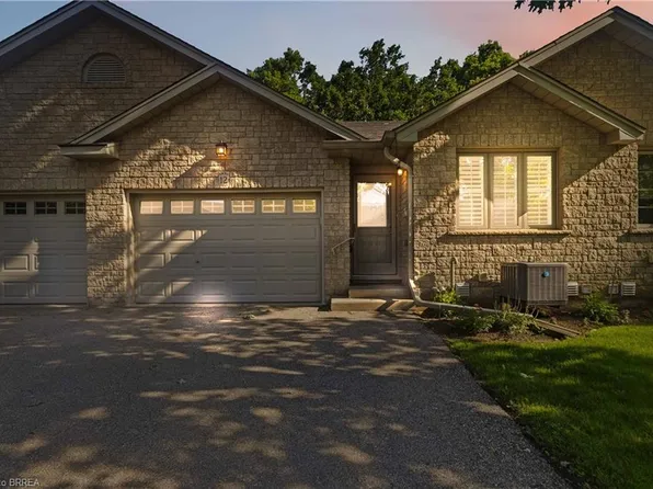 35 Stratford Ter #12, Brantford, ON N3T 6R8