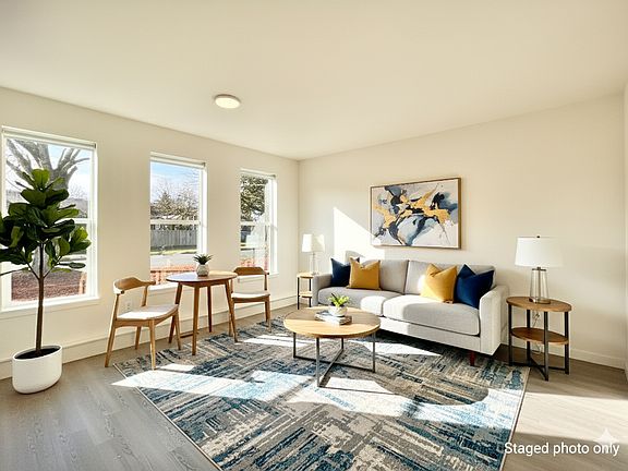 2nd image of 7550 N Emerald Ave #7558