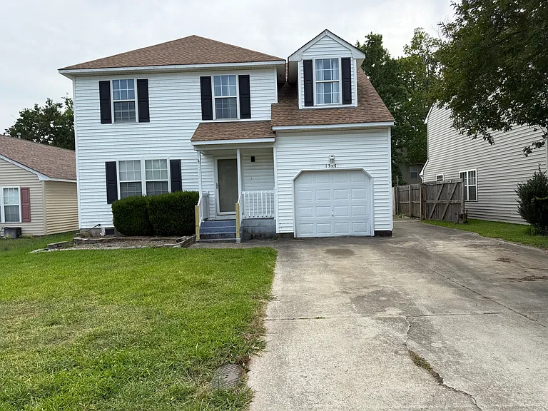 1517 Eagleton Ln — Photo 1