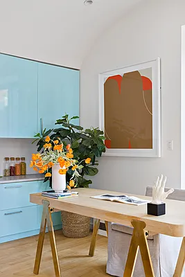 Sold by Compass | media 6