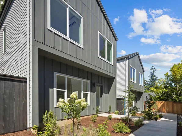 3823 SW Pomona St, Portland, OR 97219