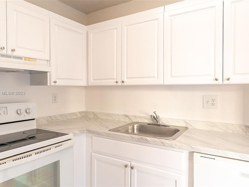 1st image of 9310 Fontainebleau Blvd APT 101