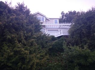 1614 9th Ave W, Seattle, WA 98119