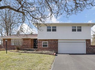 743 Strawberry Hill Rd W, Columbus, OH 43213