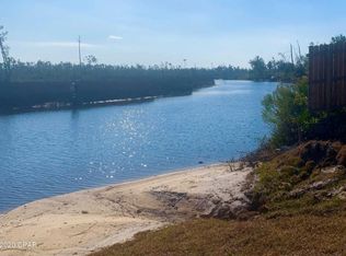 497 Blue Heron Dr, Panama City, FL 32404