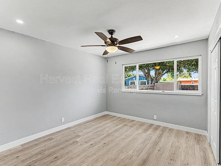 1619 Walnut St #A — Photo 10
