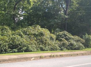 66 Slackwater Rd, Millersville, PA 17551