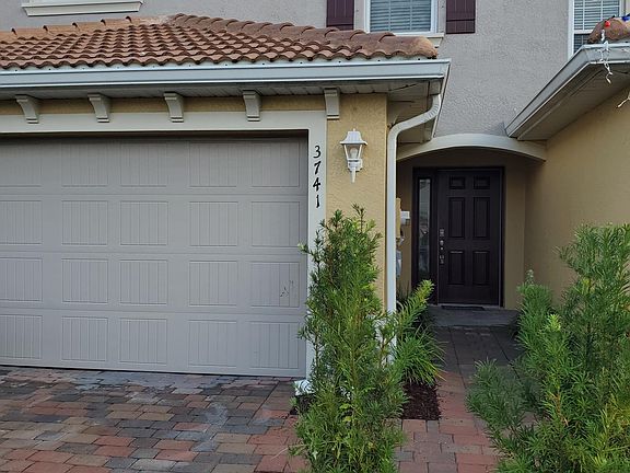 3rd image of 3741 Crofton Ct