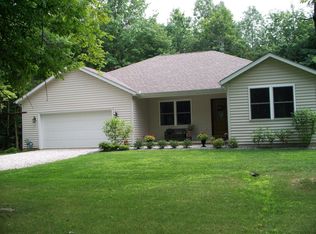 6160 Gore Rd, Ashtabula, OH 44004