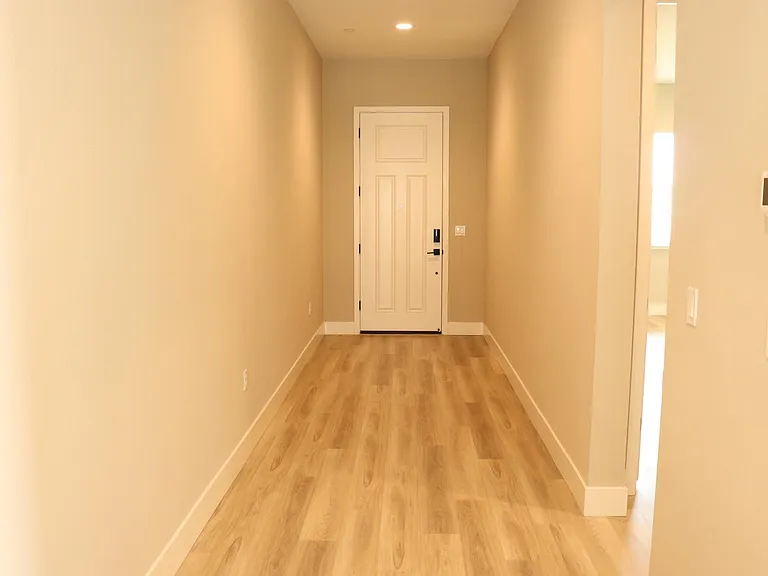 3010 S Rio Grande Dr — Photo 3