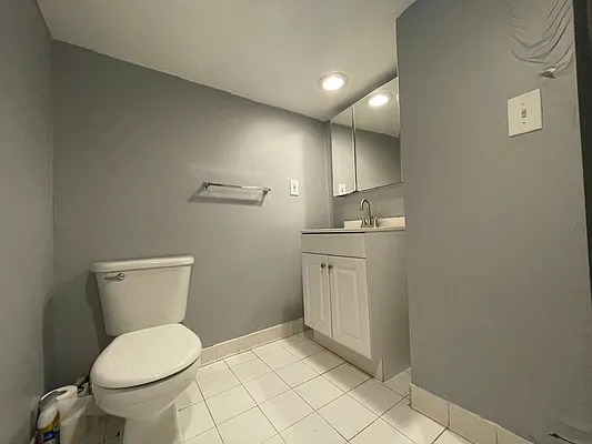 Rented by (Legacy) NY Quality Living Uptown | media 8