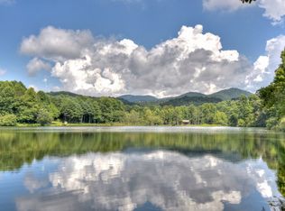 53 Buckhorn Ln, Ellijay, GA 30540