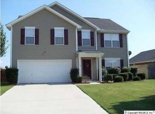 124 Cloverwood Dr SW, Huntsville, AL 35824