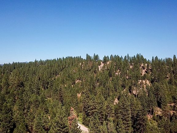 3rd image of 10 N Meadow Creek Rd