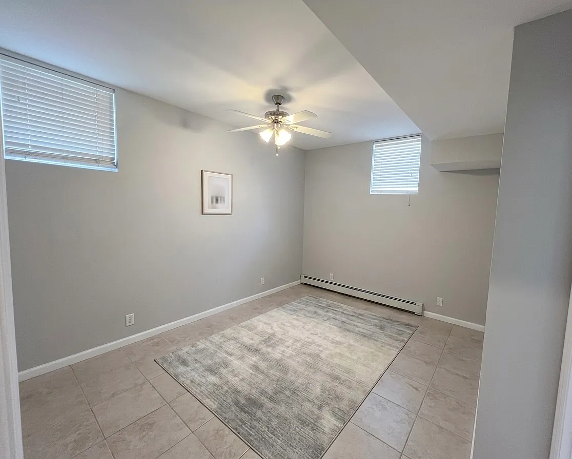 1 bed, $2,395 — Photo 3