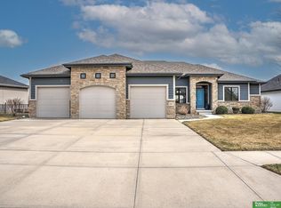 8207 N 281st Ave, Valley, NE 68064