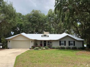 220 Kirby Ln, Melrose, FL 32666