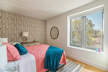 Rented by Lisa Management