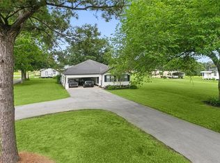 3013 Bayou Rd, Saint Bernard, LA 70085