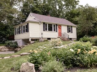 9 Connolly Dr, Groton, MA 01450