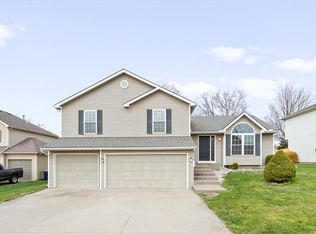 8424 N Winfield Ave, Kansas City, MO 64153