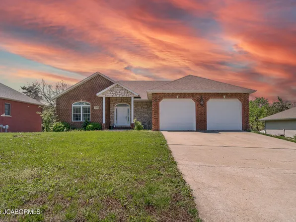 120 Lake Park St, Holts Summit, MO 65043