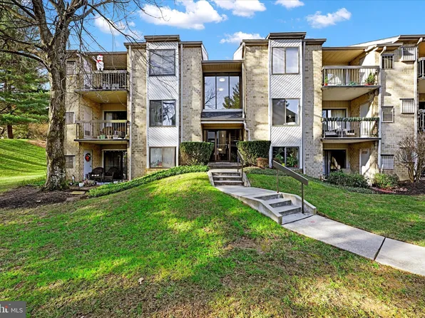 8 Bailiffs Ct Unit 301, Lutherville Timonium, MD 21093