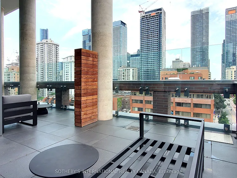 81 Wellesley St E #305 — Photo 6
