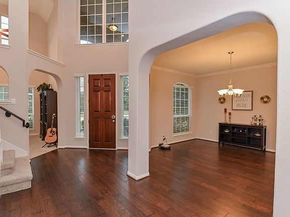3rd image of 26911 Wooded Canyon Dr
