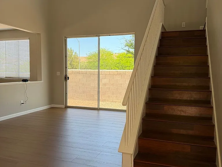 7600 Vista Hills Dr — Photo 3