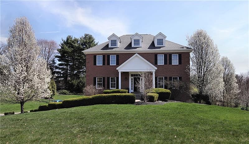 1st image of 205 Shaker Heights Dr