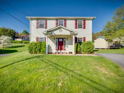 467 Thru Dr, Pounding Mill, VA, 24637