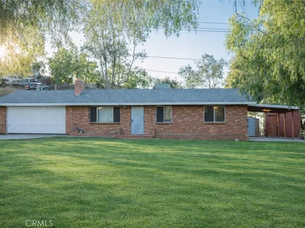 26371 Steinhoff Ave, Hemet, CA 92545