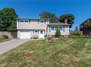 16 Commack Rd, East Providence, RI 02914