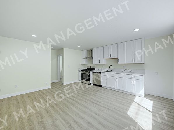 332 W Lomita Ave #C