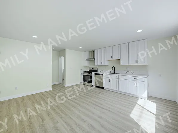 332 W Lomita Ave #C, Glendale, CA 91204