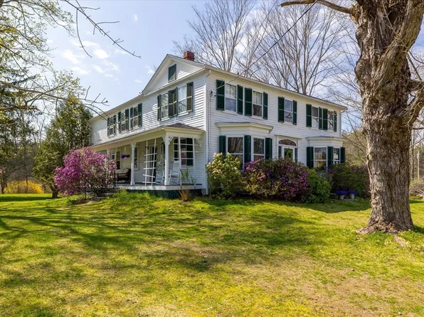 23 The Cmn, Royalston, MA 01368