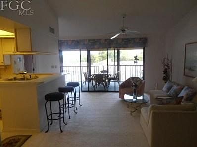 3rd image of 5885 Trailwinds Dr APT 723